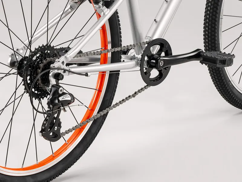 TREK Wahoo 24 inch Wheel Kids Bike Quicksilver and Orange-4